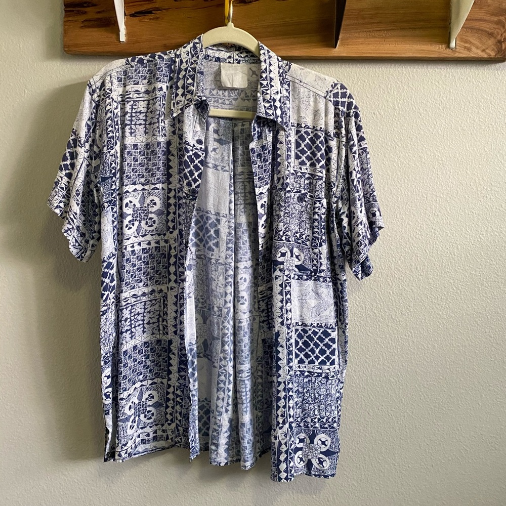 Hawaiian shirt/beach cover up